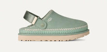 Load image into Gallery viewer, Ugg Goldenstar Meadow Accent clog
