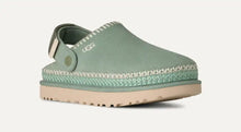 Load image into Gallery viewer, Ugg Goldenstar Meadow Accent clog
