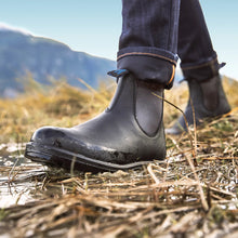 Load image into Gallery viewer, Blundstone 566 Winter Thermal Classics Black
